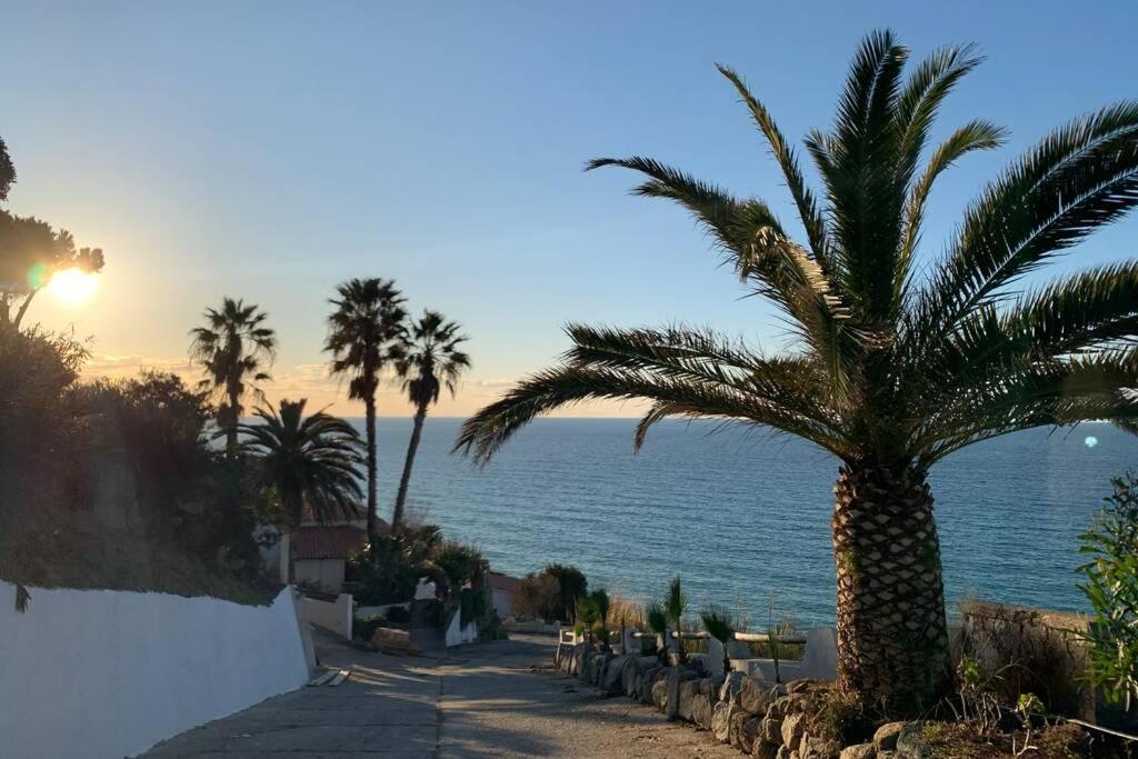 Boutique Apartment With Beach Within Walking Distance, Near Tropea Parghelia Exterior photo