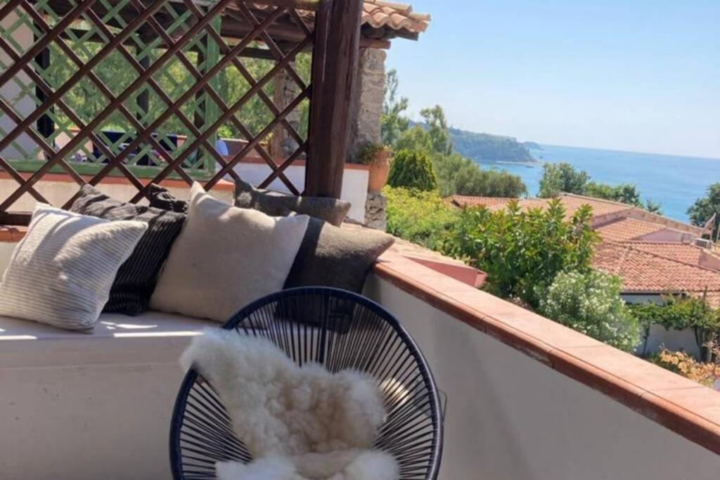 Boutique Apartment With Beach Within Walking Distance, Near Tropea Parghelia Exterior photo